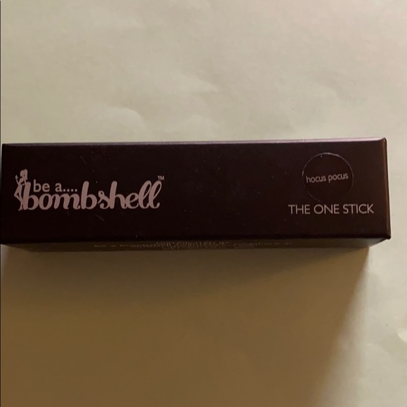 Be a Bombshell “The One Stick” and INT HIGHLIGHT - Picture 2 of 5